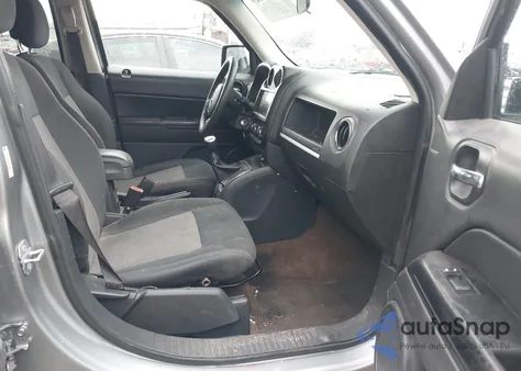 2014 Jeep Patriot Sport z USA, uszkodzony, nr VIN 1C4NJPBB9ED732167